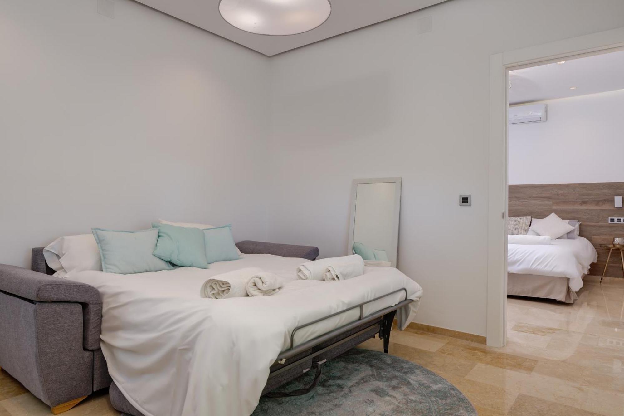 Villa Vista Verde Mijas Golf - Optional Heated Pool & Jacuzzi Exterior photo