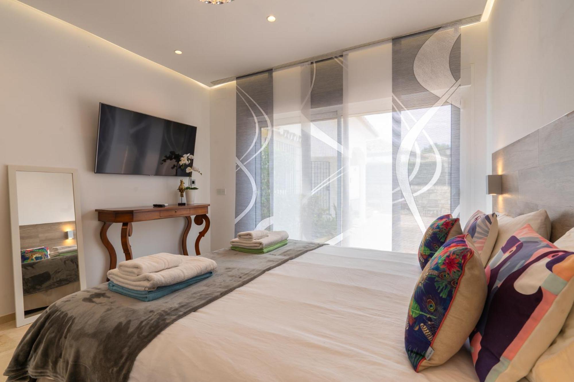 Villa Vista Verde Mijas Golf - Optional Heated Pool & Jacuzzi Exterior photo