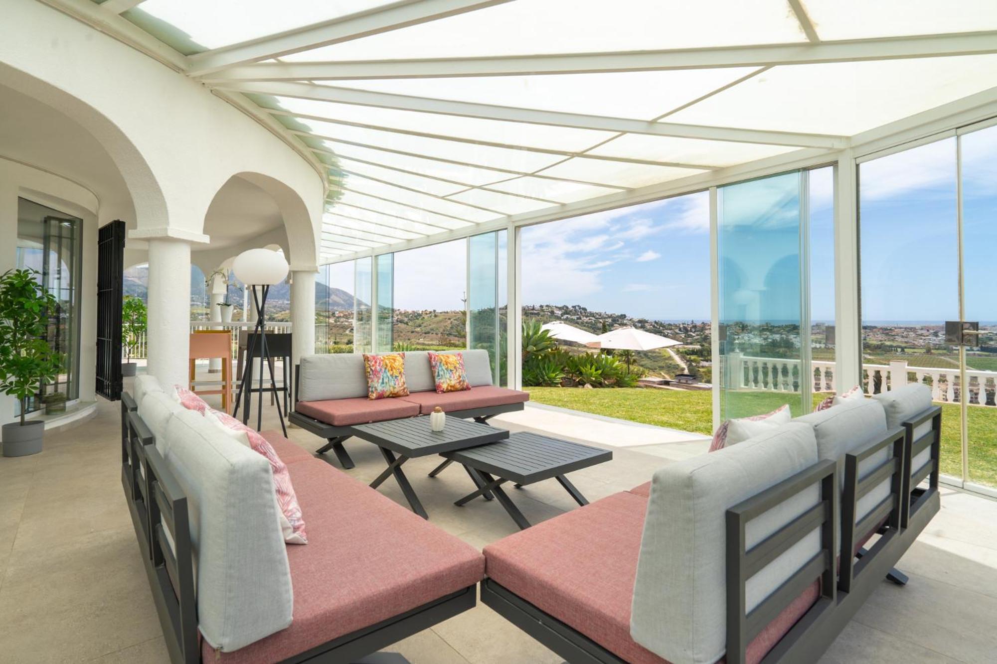 Villa Vista Verde Mijas Golf - Optional Heated Pool & Jacuzzi Exterior photo